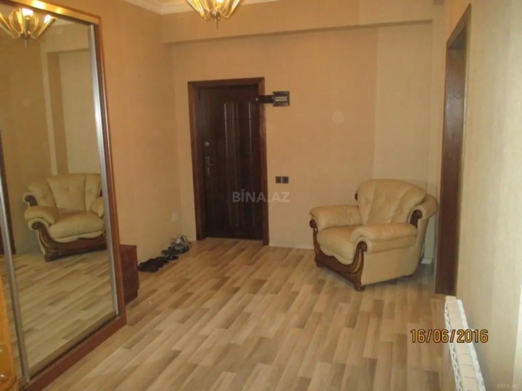 Kirayə verilir 3 otaqlı mənzil 125 m²