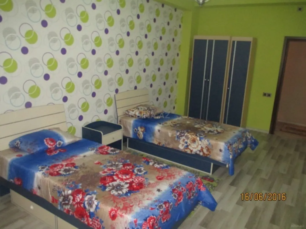 Kirayə verilir 3 otaqlı mənzil 125 m²