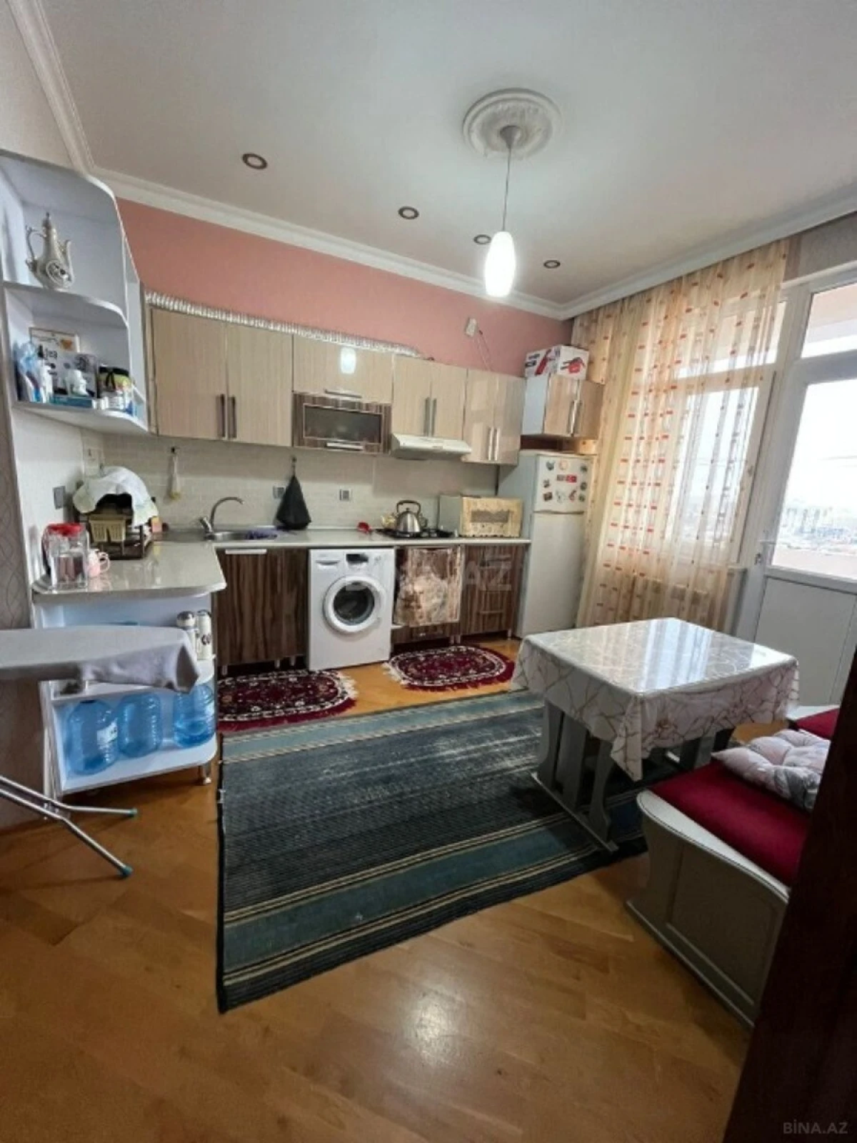 Kirayə verilir 2 otaqlı mənzil 60 m²