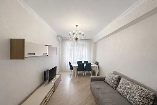 Satılır 2 otaqlı mənzil 63 m²