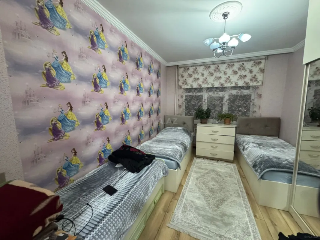 Satılır 3 otaqlı mənzil 75 m²