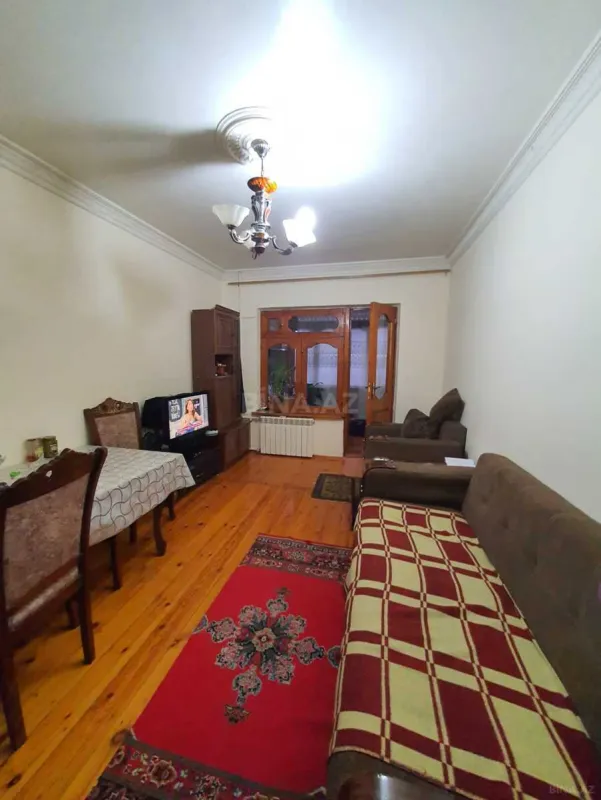Satılır 3 otaqlı mənzil 70 m²