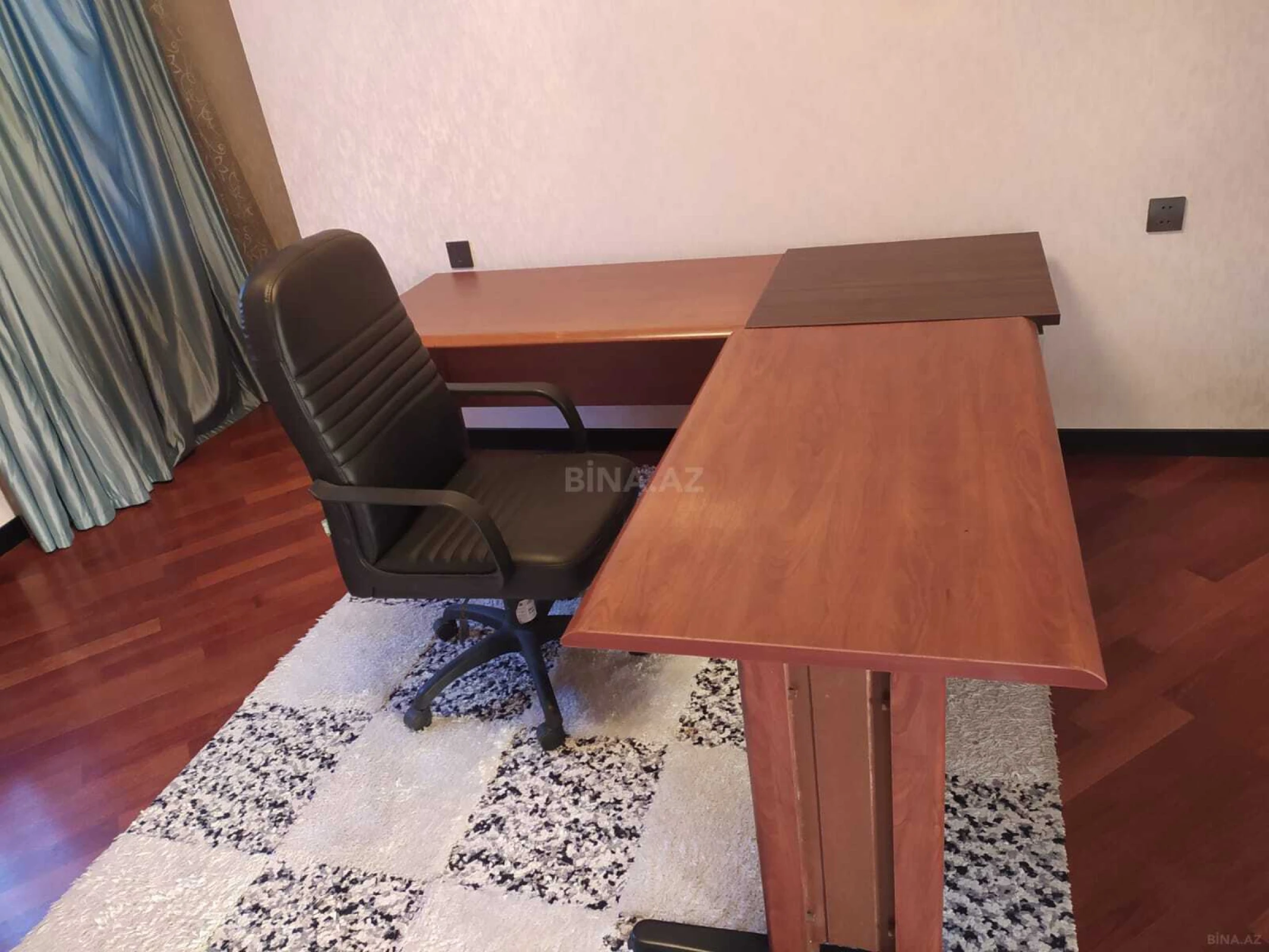 Kirayə verilir 6 otaqlı həyət evi 180 m²