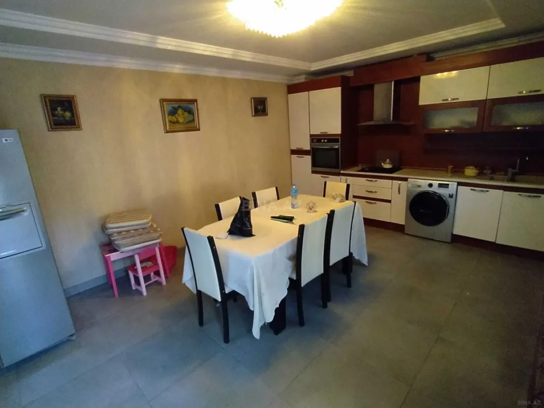 Kirayə verilir 6 otaqlı həyət evi 180 m²
