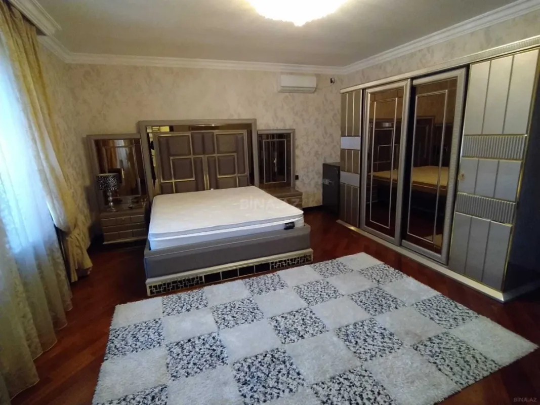 Kirayə verilir 6 otaqlı həyət evi 180 m²