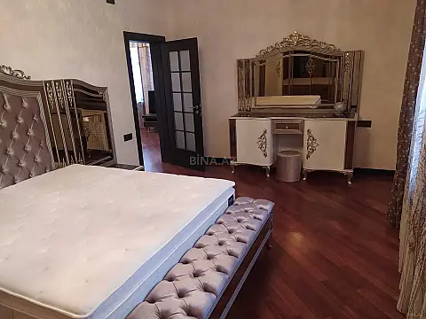 Kirayə verilir 6 otaqlı həyət evi 180 m²