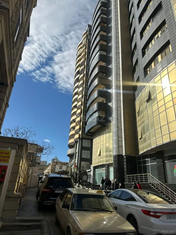 Kirayə verilir 3 otaqlı ofis 150 m²