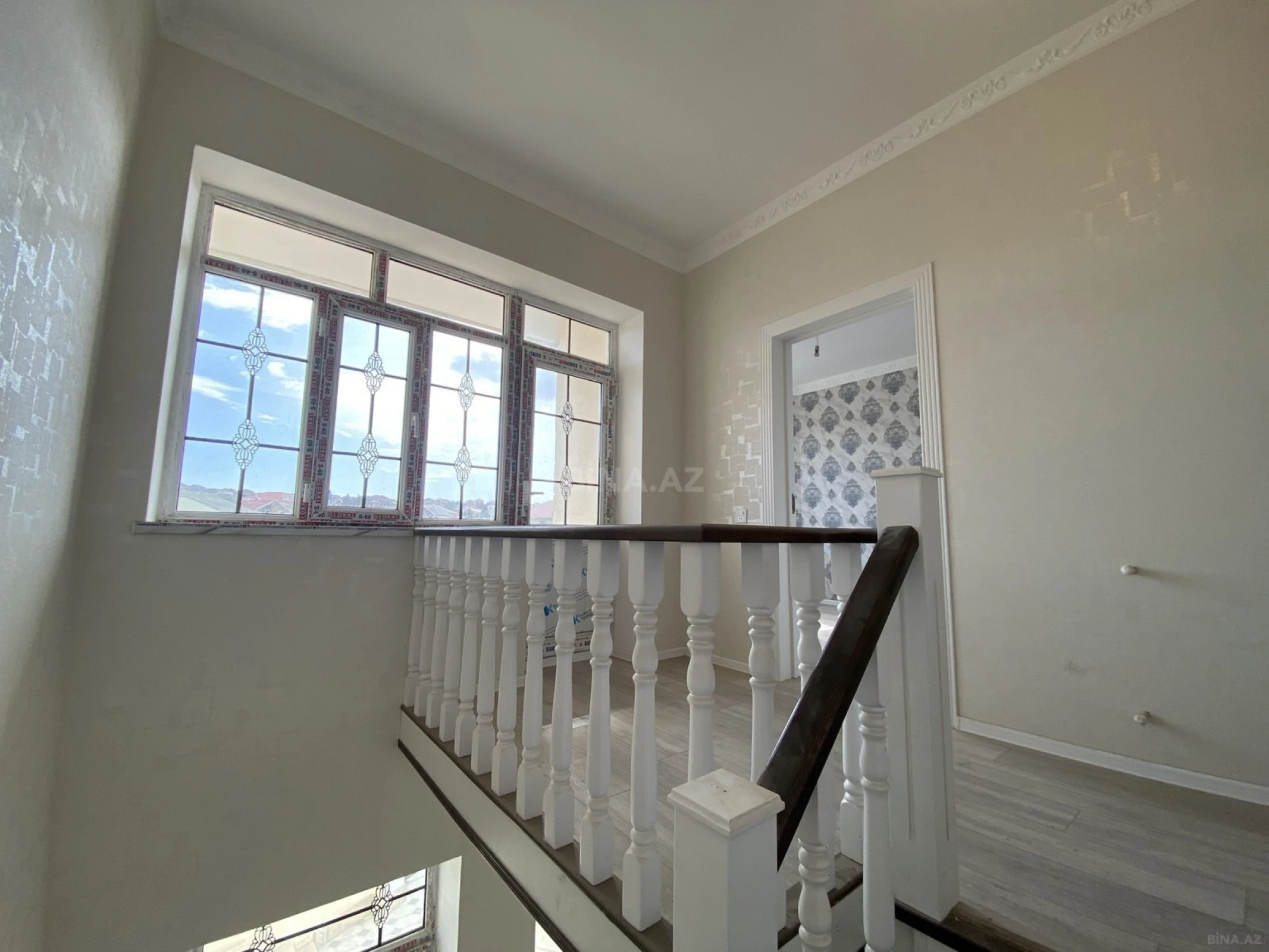 Satılır 4 otaqlı həyət evi 200 m²