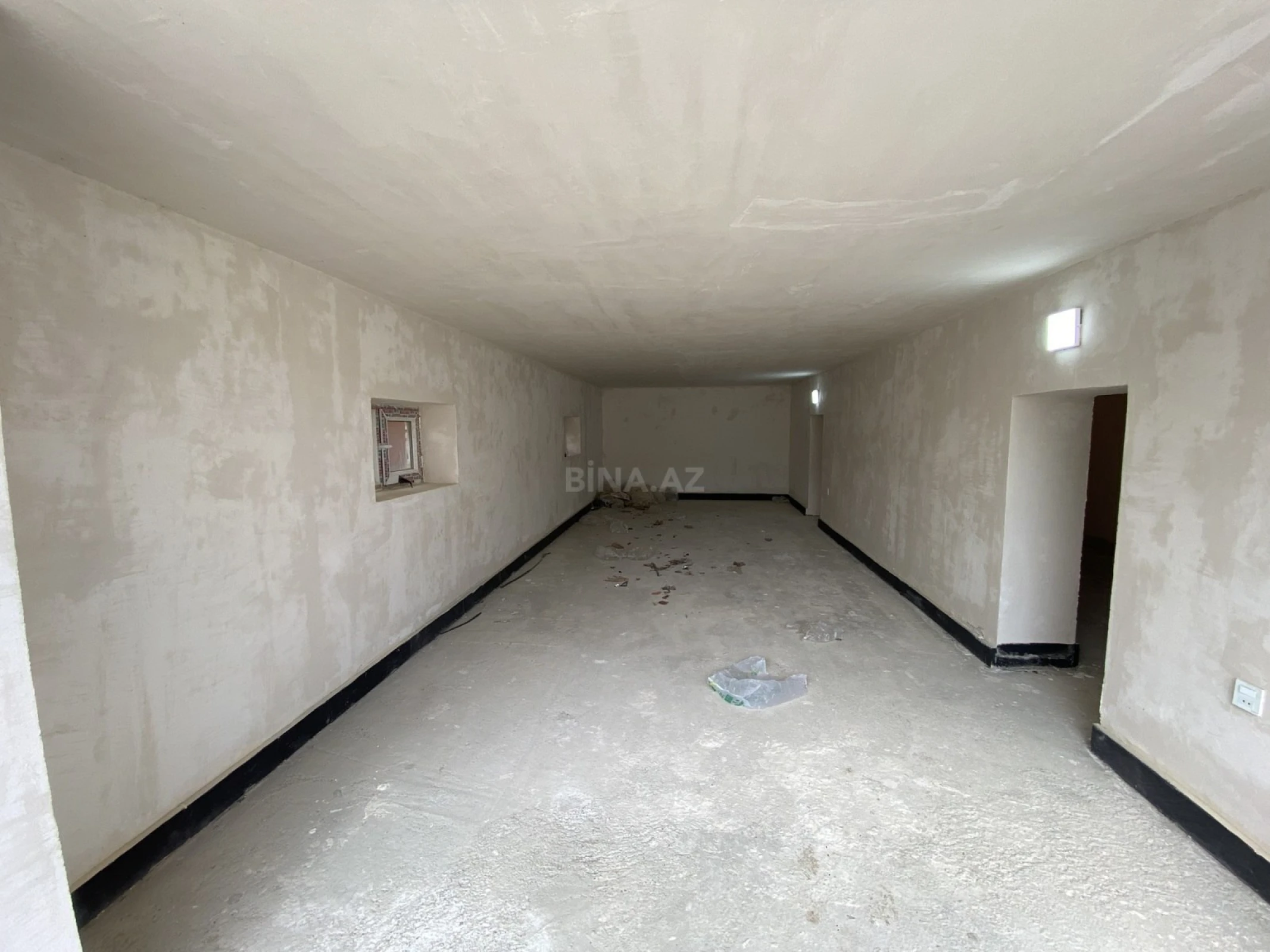 Satılır 4 otaqlı həyət evi 200 m²