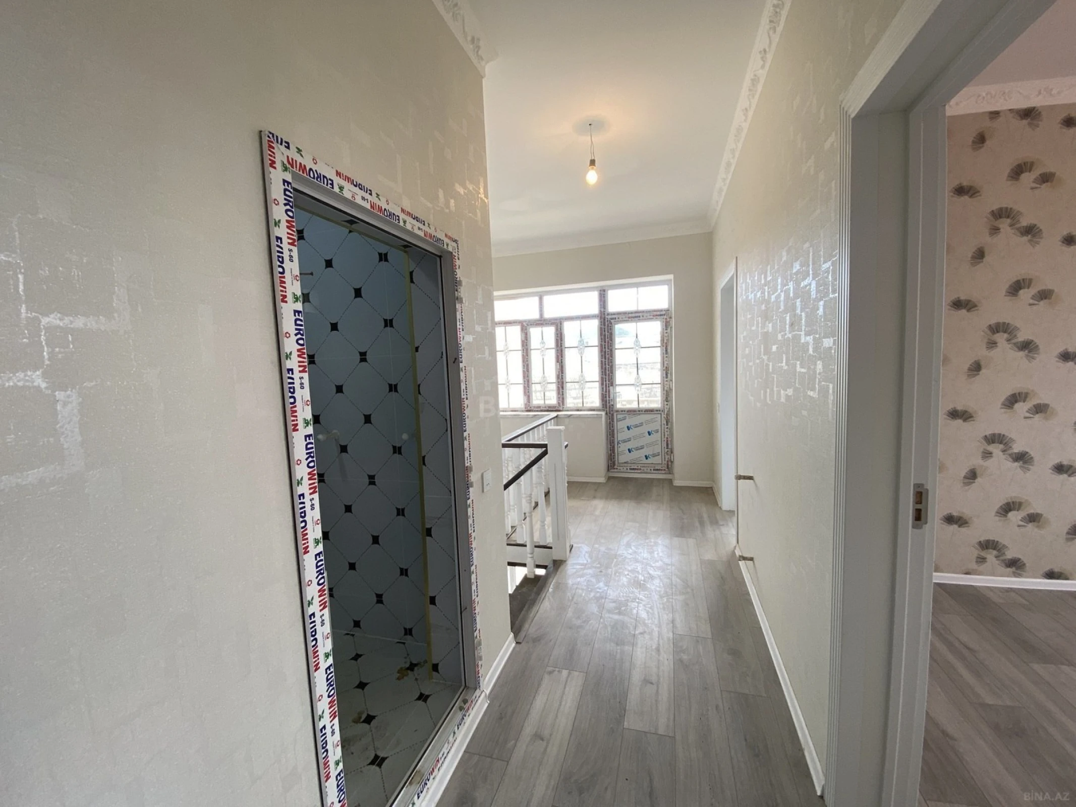 Satılır 4 otaqlı həyət evi 200 m²