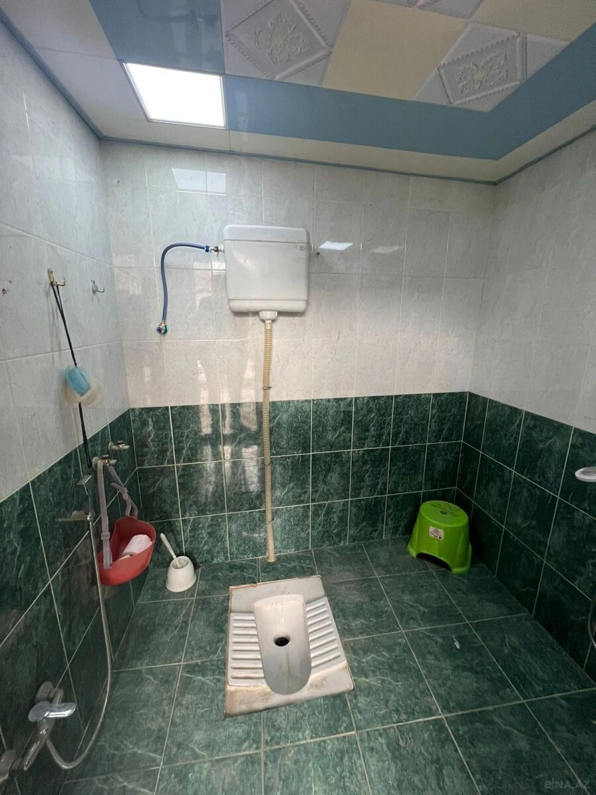 Satılır 7 otaqlı həyət evi 350 m²