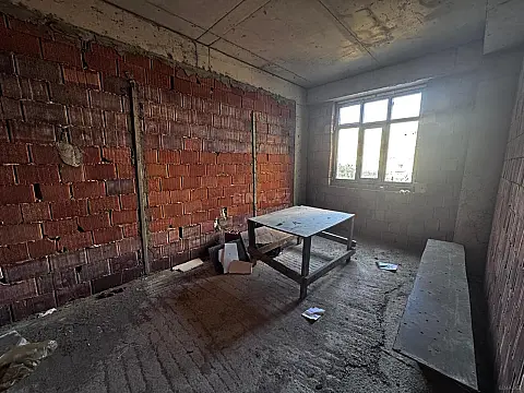 Satılır 1 otaqlı mənzil 44 m²