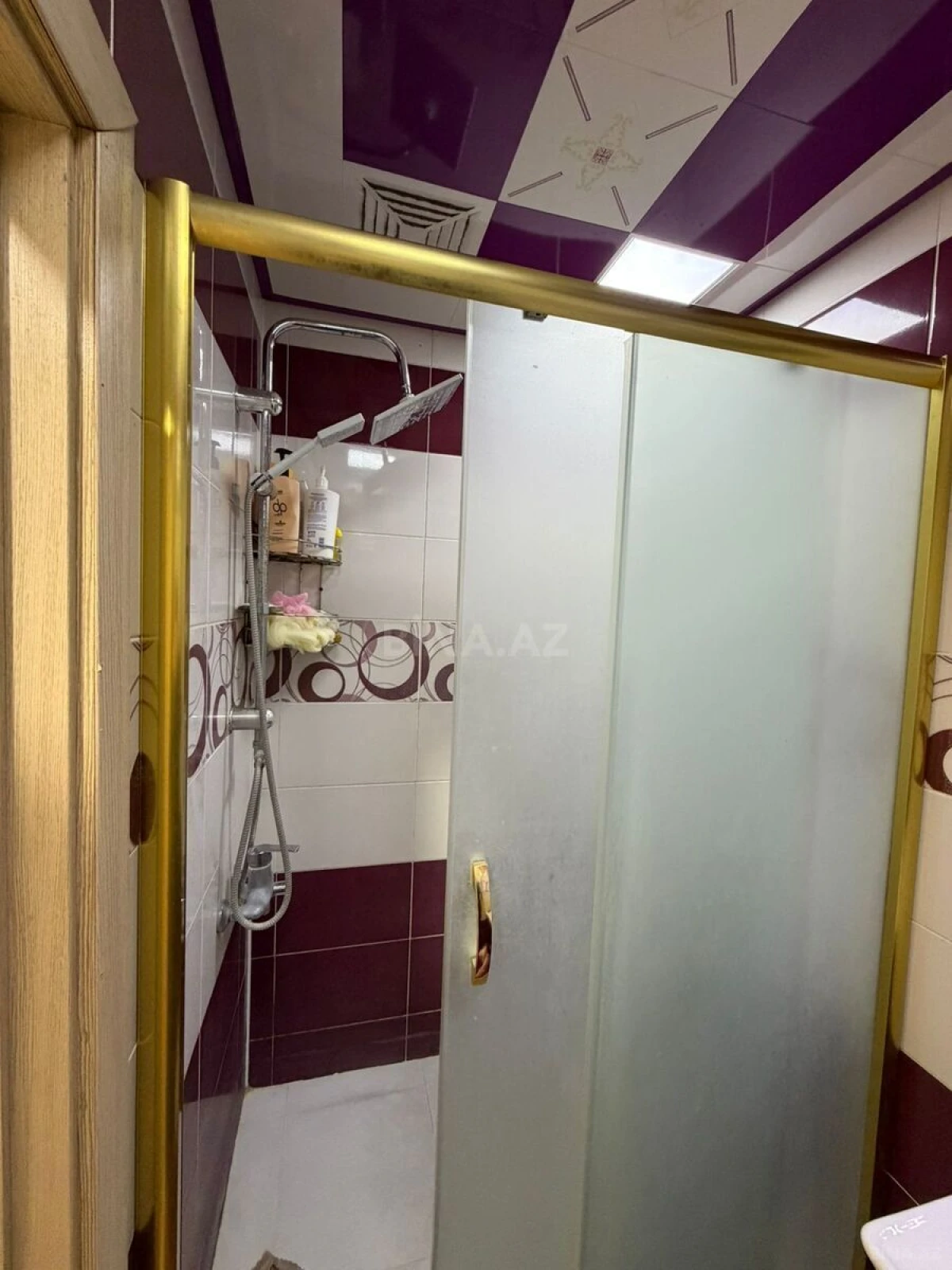 Satılır 3 otaqlı mənzil 82 m²