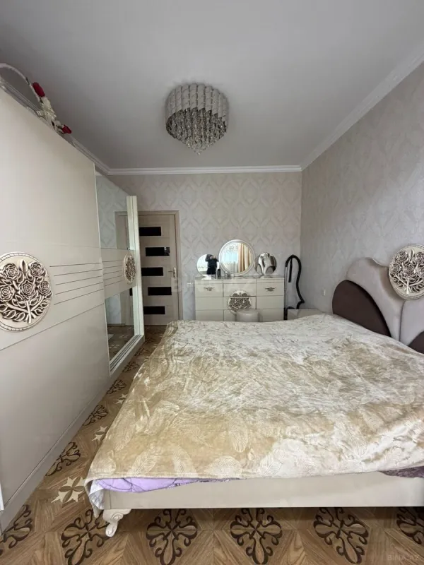 Satılır 3 otaqlı mənzil 82 m²