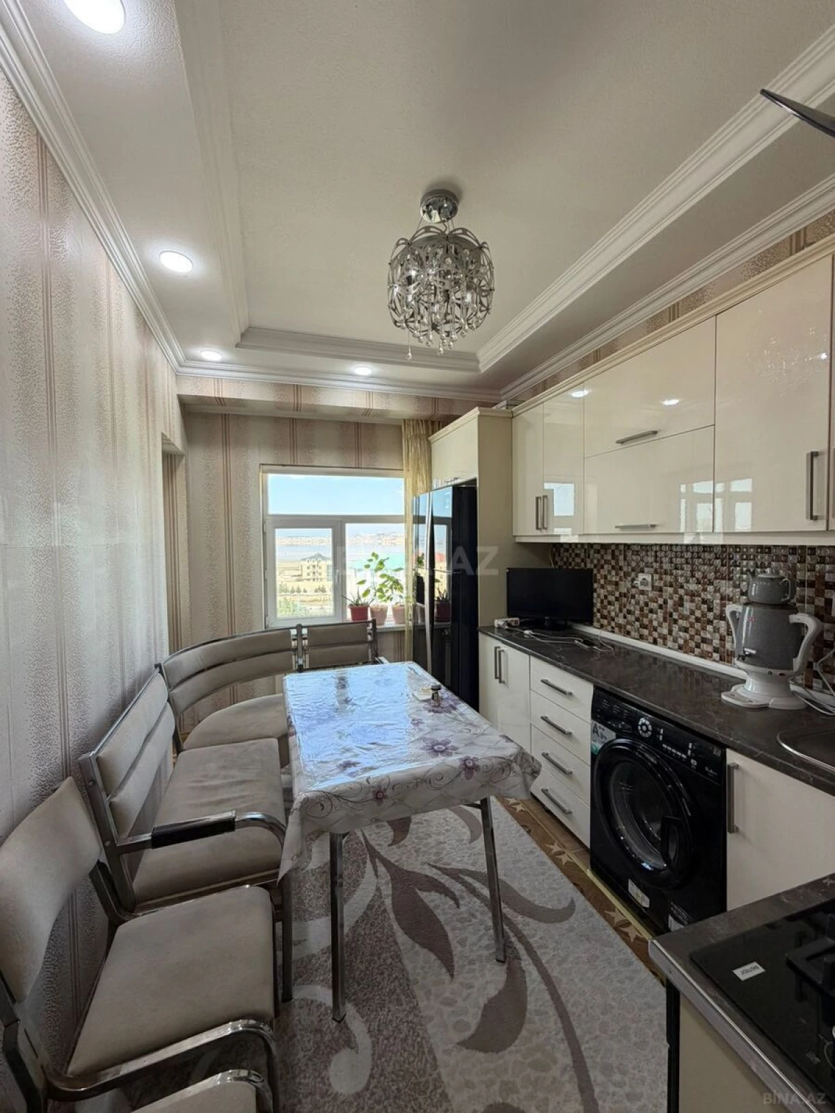 Satılır 3 otaqlı mənzil 82 m²