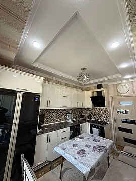 Satılır 3 otaqlı mənzil 82 m²