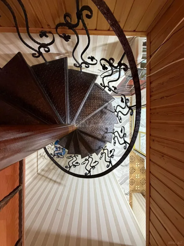 Satılır 3 otaqlı mənzil 82 m²