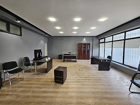 Kirayə verilir obyekt 150 m² — Bakı, Nizami 150.00 m²