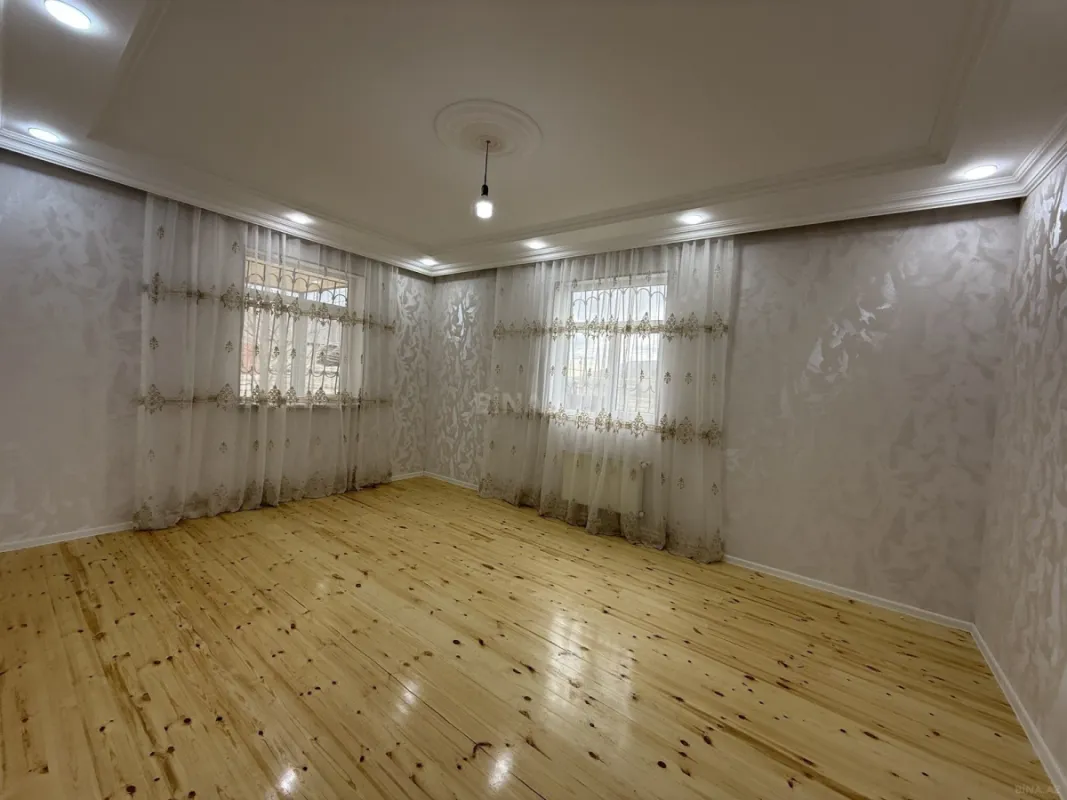 Satılır 3 otaqlı həyət evi 100 m²
