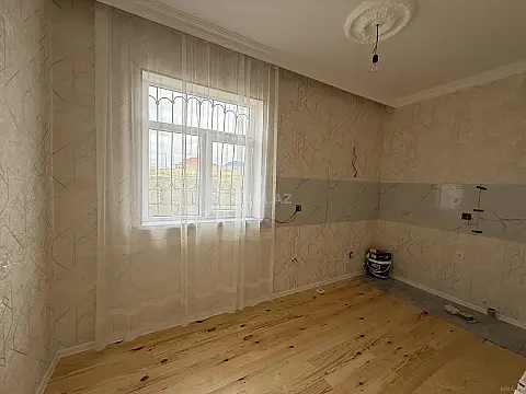 Satılır 3 otaqlı həyət evi 100 m²