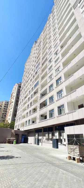 Satılır 2 otaqlı mənzil 95 m²