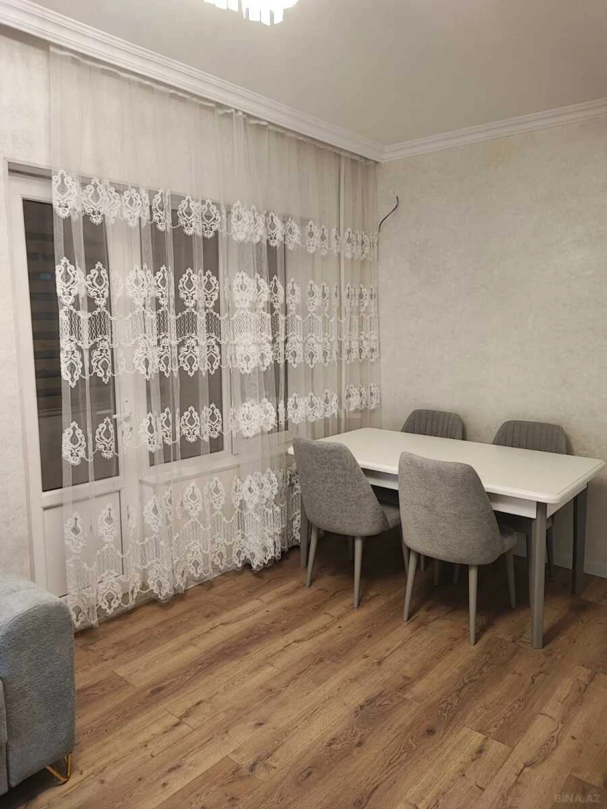 Satılır 2 otaqlı mənzil 45 m²