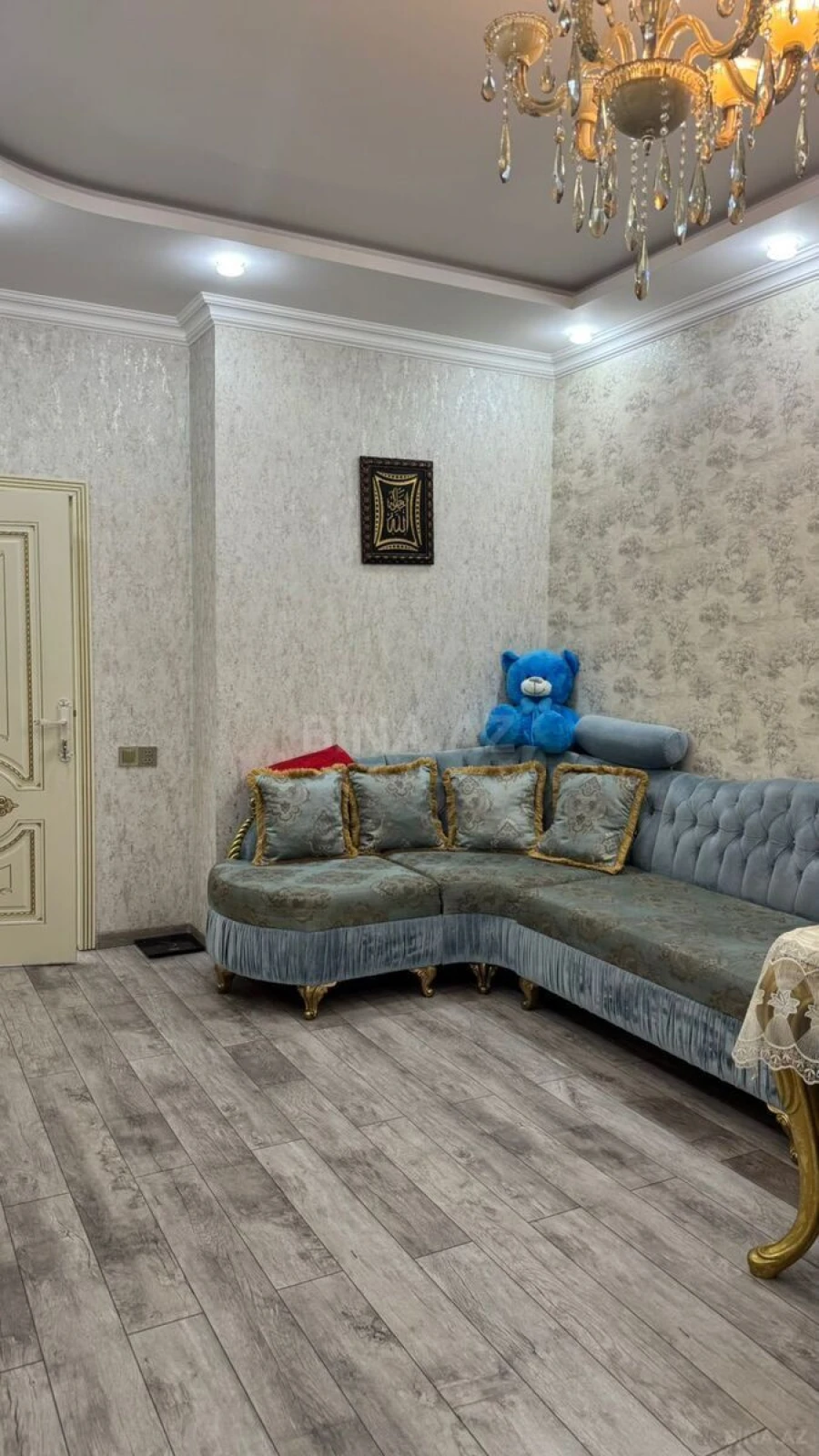 Kirayə verilir 2 otaqlı mənzil 72 m²