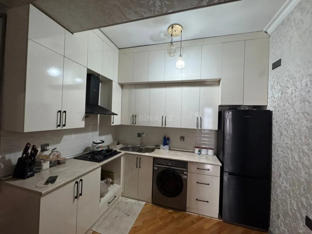 Satılır 3 otaqlı mənzil 96 m²