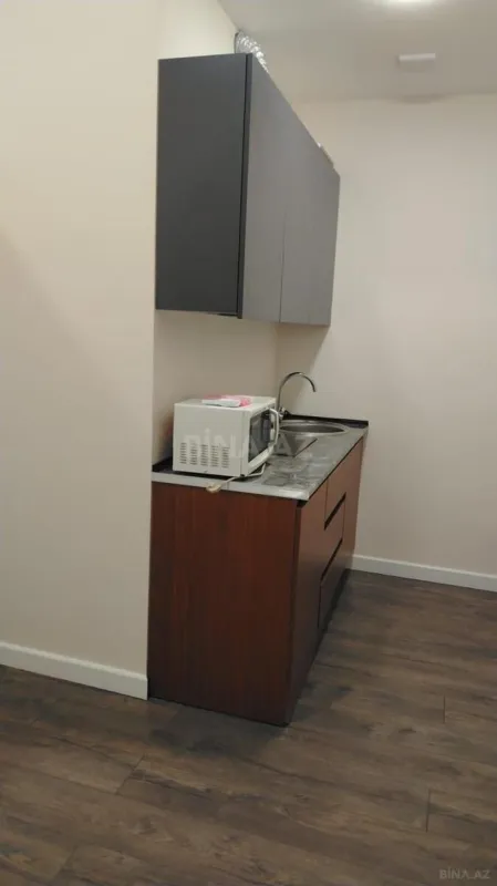 Kirayə verilir 4 otaqlı ofis 75 m²