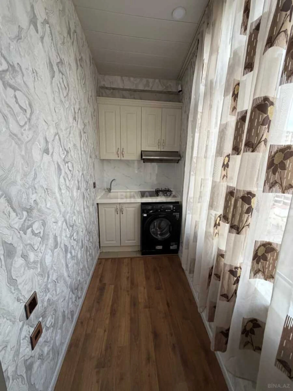 Satılır 2 otaqlı mənzil 69.9 m²