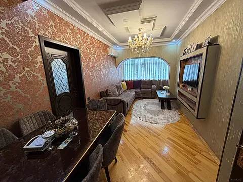 Satılır 3 otaqlı mənzil 73 m²