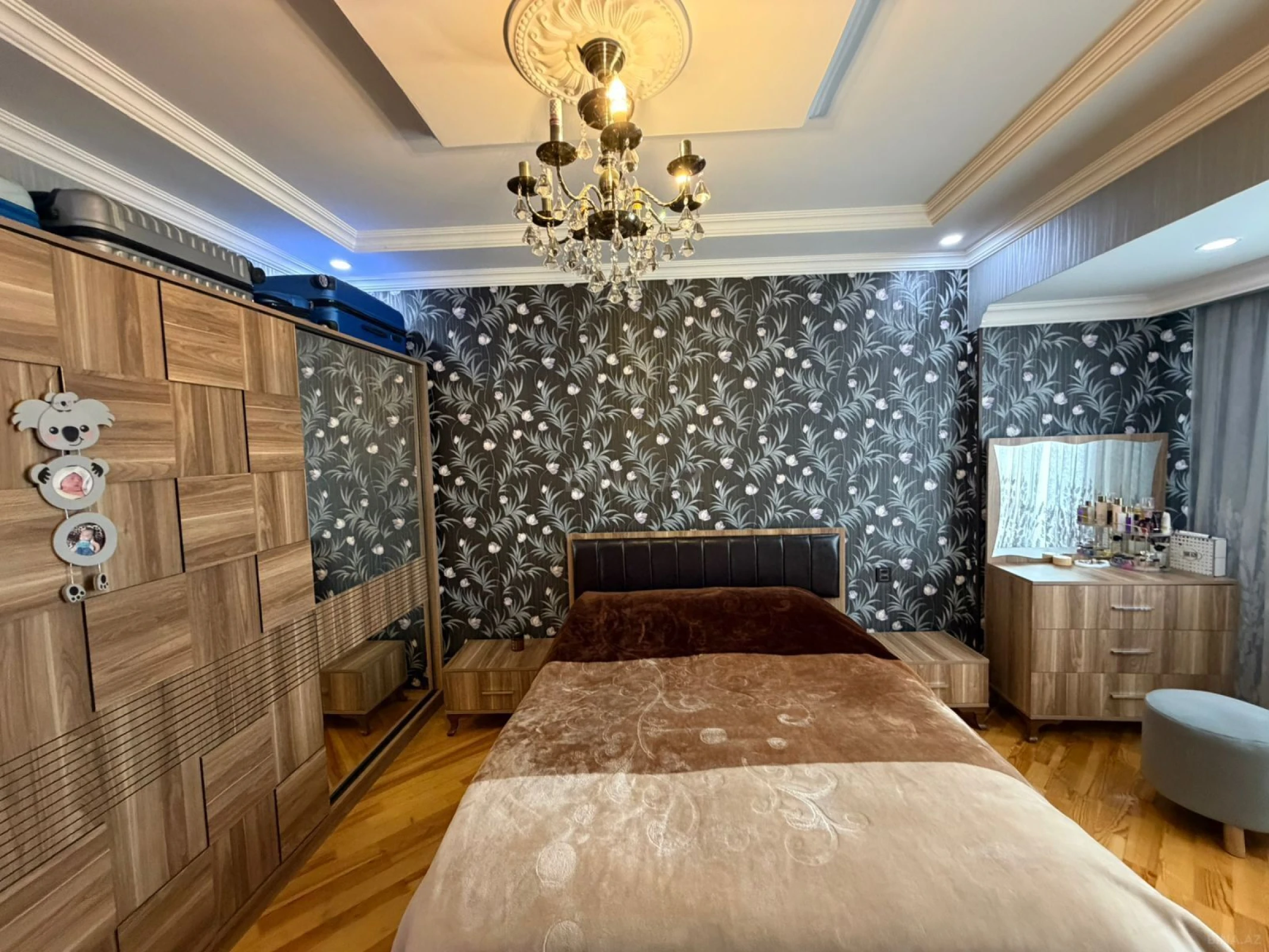 Satılır 3 otaqlı mənzil 73 m²