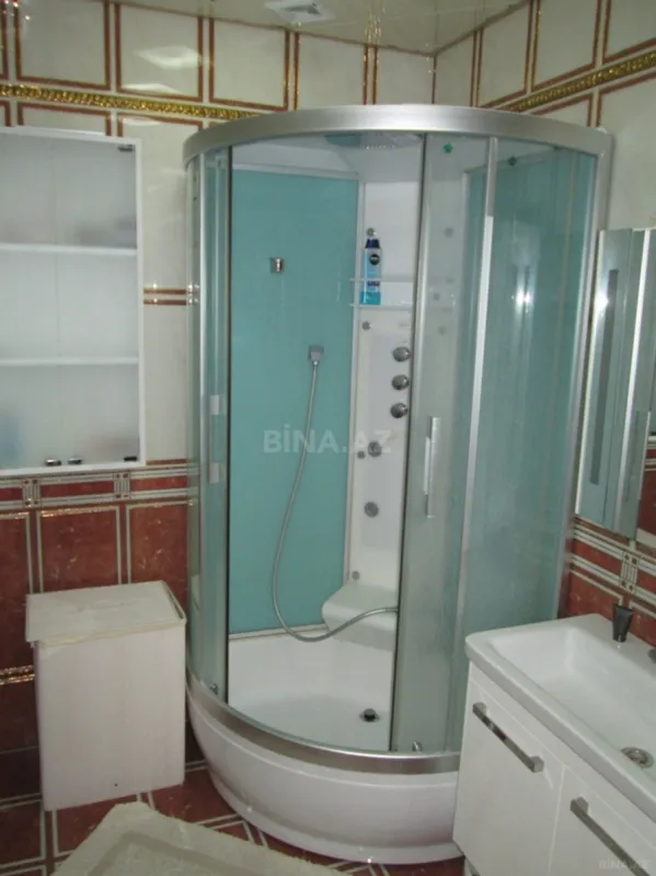 Kirayə verilir 2 otaqlı mənzil 100 m²