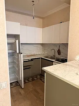 Kirayə verilir 2 otaqlı mənzil 60 m²