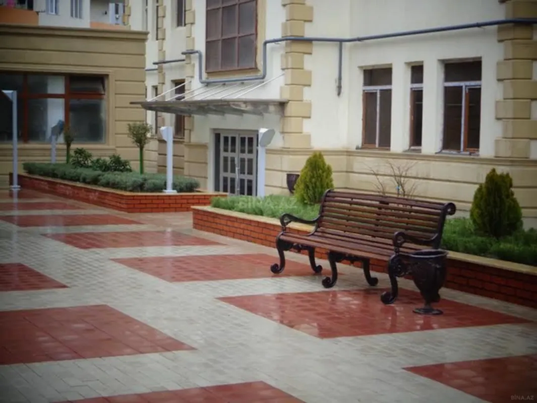 Satılır 3 otaqlı mənzil 128 m²