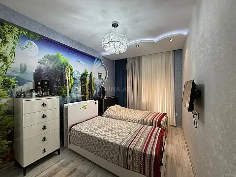 Satılır 3 otaqlı mənzil 126 m²