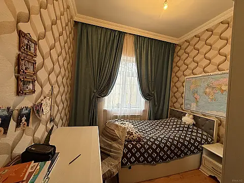Satılır 4 otaqlı həyət evi 147 m²