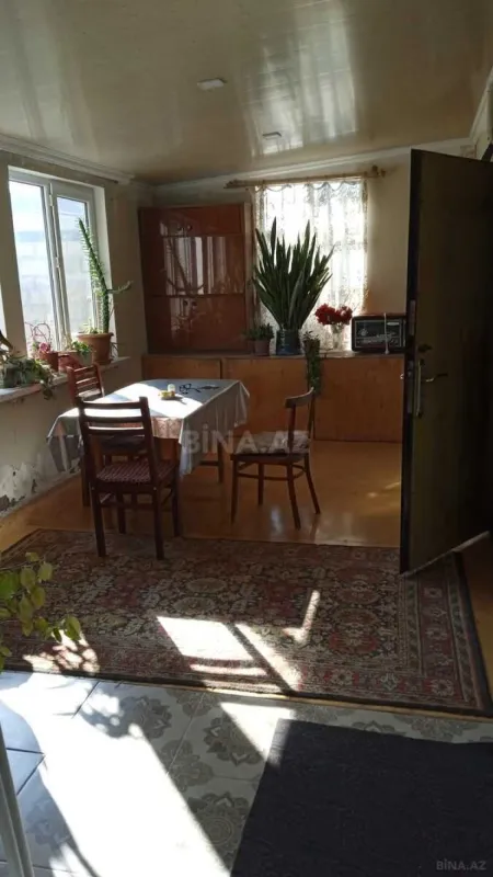 Satılır 3 otaqlı həyət evi 150 m²