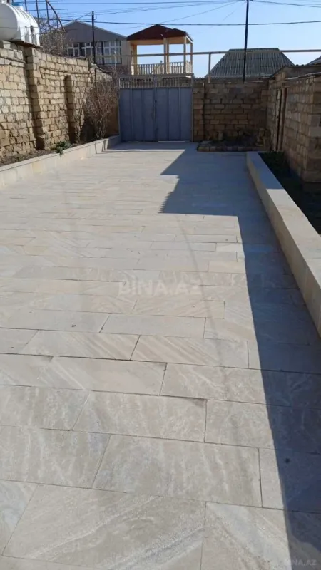 Satılır 3 otaqlı həyət evi 150 m²