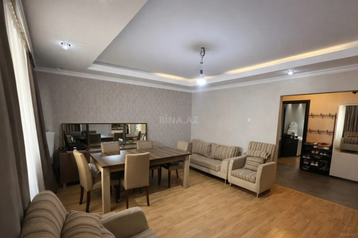 Satılır 3 otaqlı mənzil 95 m²