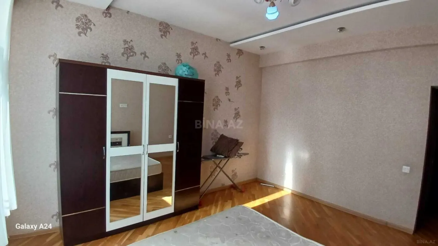 Kirayə verilir 3 otaqlı mənzil 100 m²