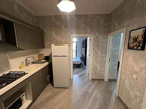 Satılır 2 otaqlı mənzil 70 m²