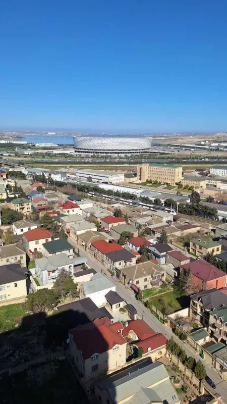 Kirayə verilir 3 otaqlı mənzil 118 m²