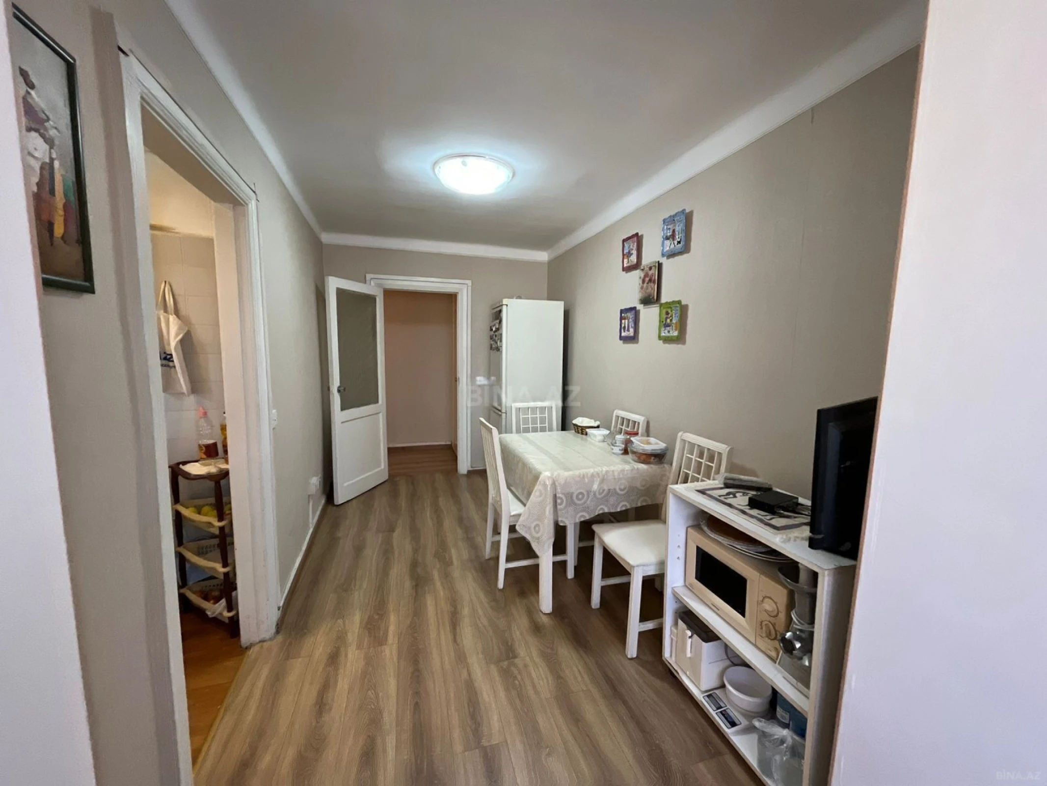 Satılır 4 otaqlı mənzil 115 m²