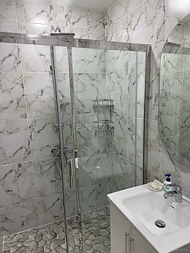 Kirayə verilir 2 otaqlı mənzil 58 m²