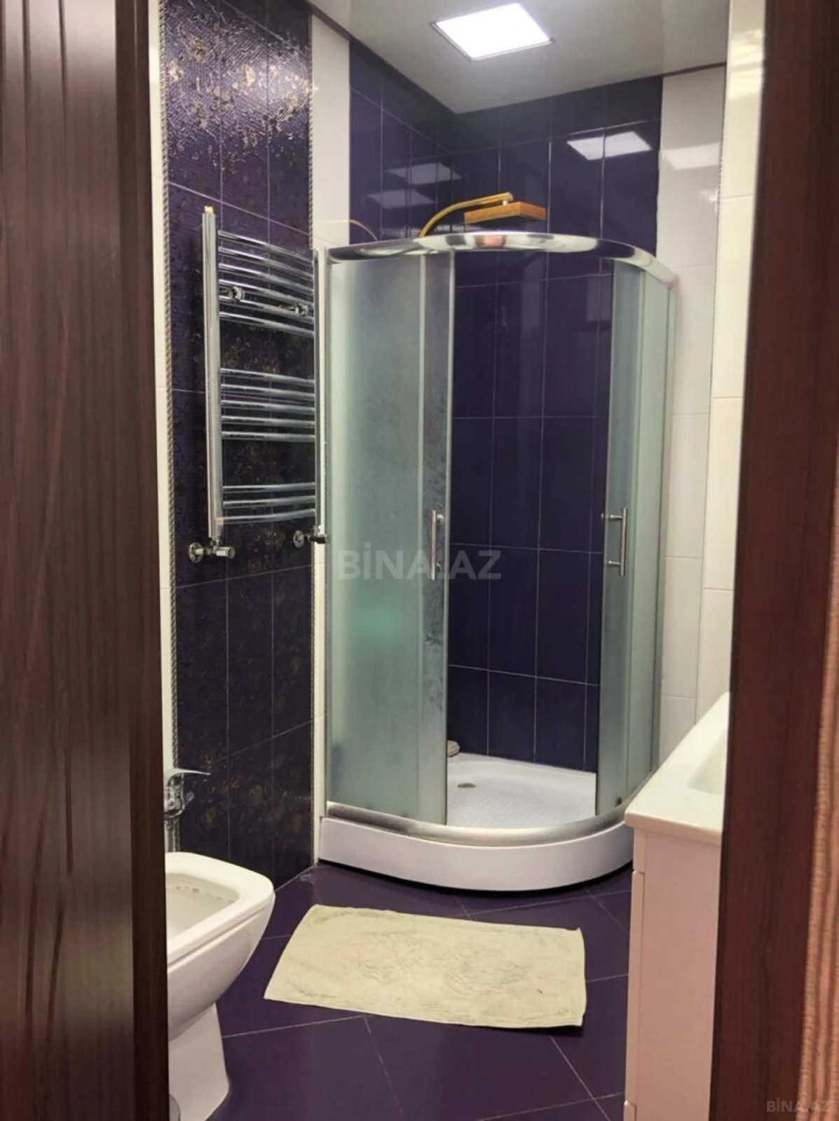 Kirayə verilir 2 otaqlı mənzil 72 m²