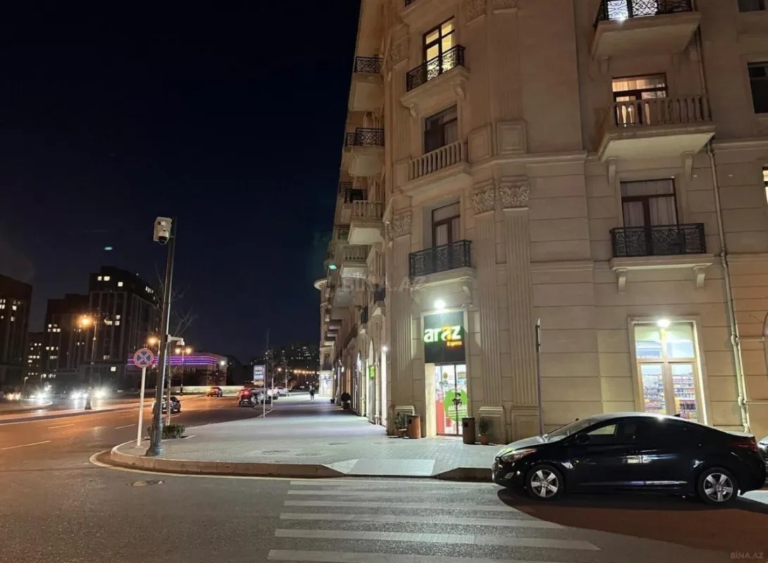 Kirayə verilir 2 otaqlı mənzil 72 m²