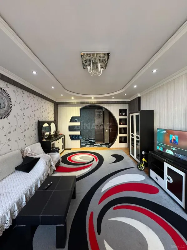 Satılır 3 otaqlı mənzil 125 m²