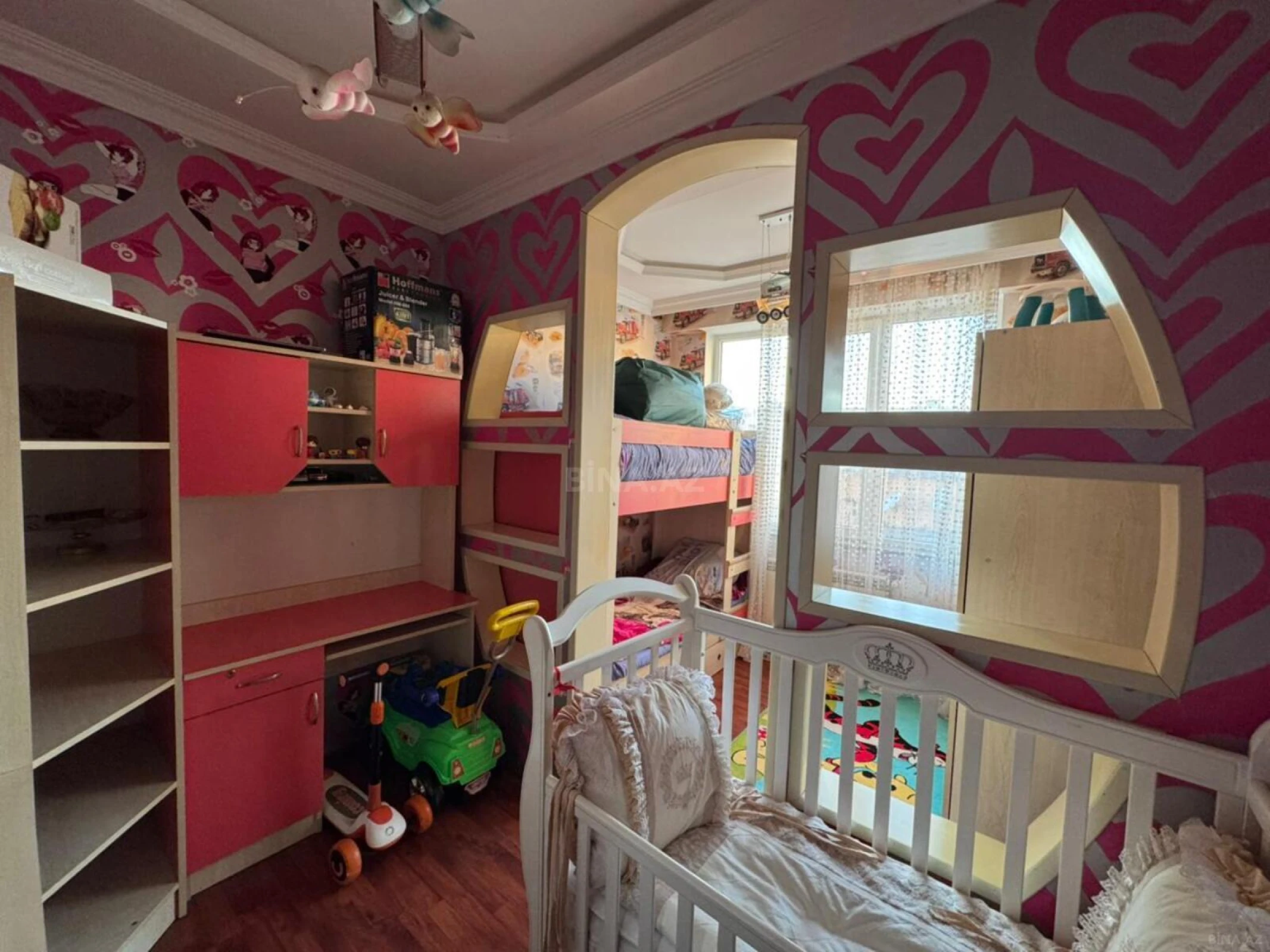 Satılır 3 otaqlı mənzil 125 m²