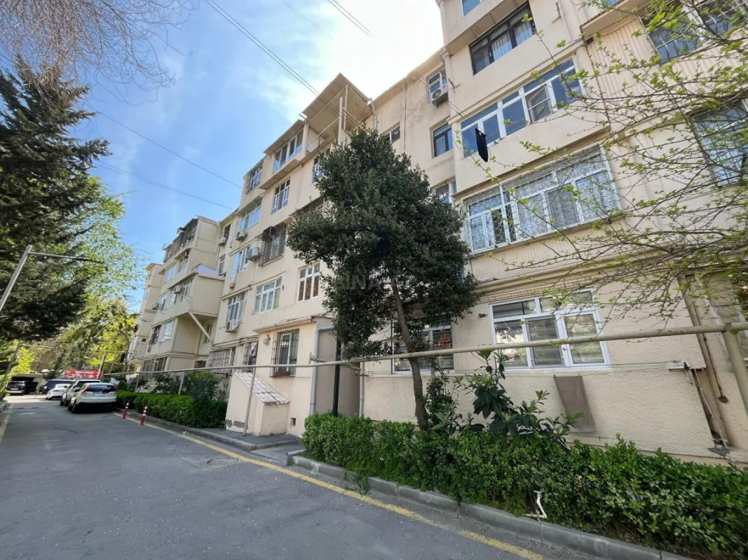 Satılır 2 otaqlı mənzil 35 m²